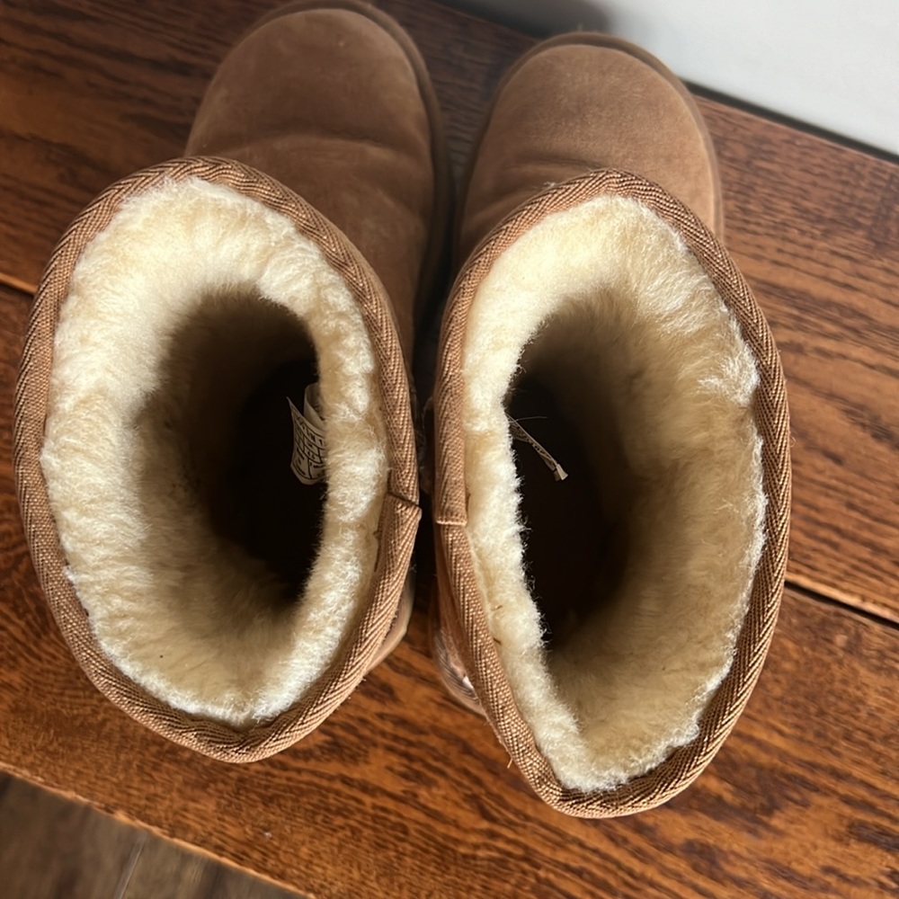 Ugg Authentic - image 3